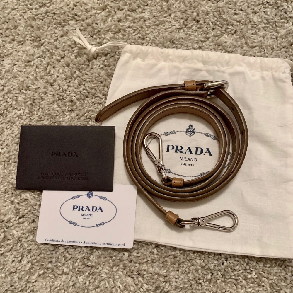 Classic Prada Leather Handbag in Caramel👜 - Picture 7 of 16